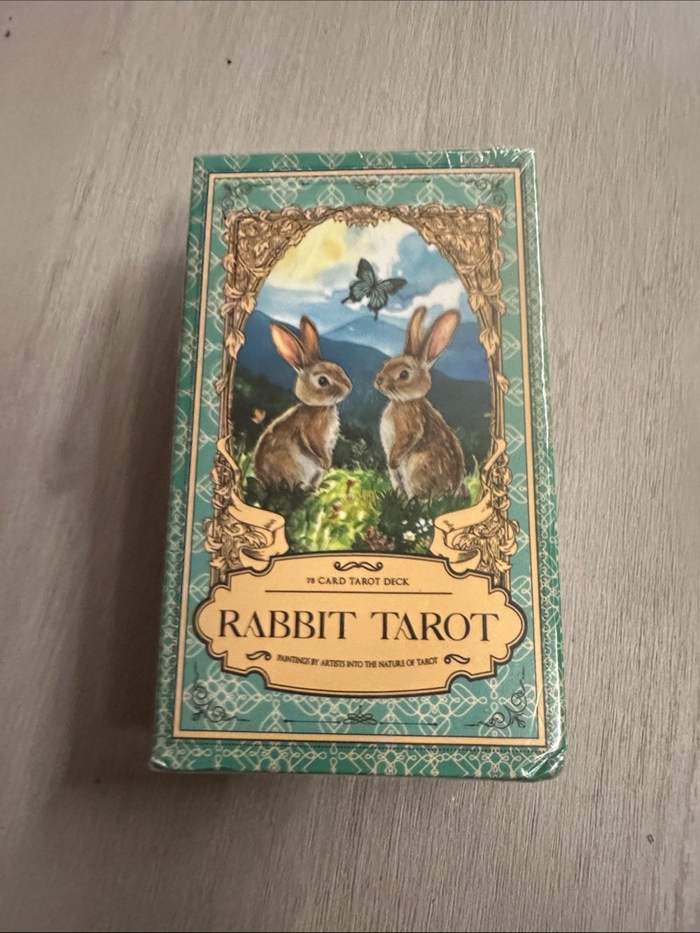 Rabbit Tarot Deck – Green Rabbit Illustration Tarot Cards unopened